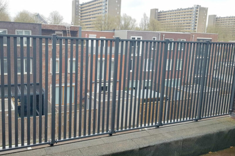 metalen balustrades extra hoog