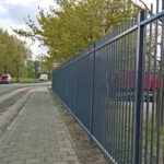 Stalen hekwerk laten plaatsen