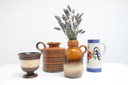 bloemen in retro vaas