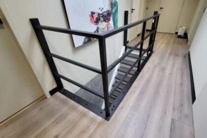 Leuningwerk installeren