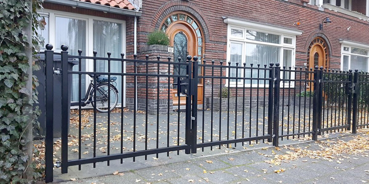 Poorten laten plaatsen