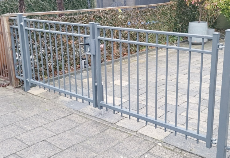 Tuinpoorten van staal